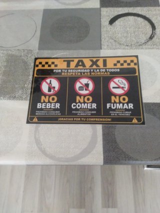 Cartel de aviso para taxis