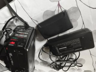 Videocámara Sharp Zoom8 VL-C690S