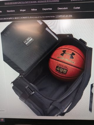 Mochila Under Armour Negra y Dorada