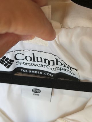 Cortavientos Columbia Blanco y Gris