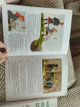 LEVEL 1: ISLAND FOR SALE BOOK AND MULTI-ROM WIT...