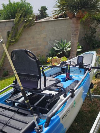 Kayak pro de pesca con carro para transportar