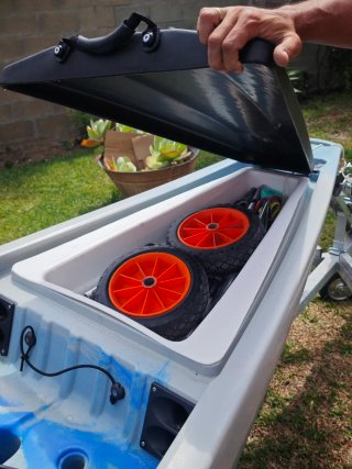 Kayak pro de pesca con carro para transportar