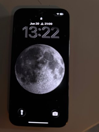 iPhone 13 256GB Negro + Funda Roja