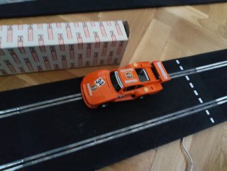 Conjunto Scalextric Coches y Pistas