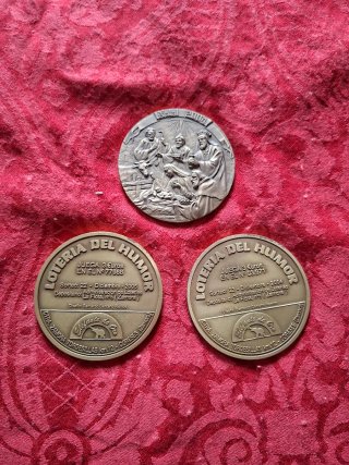 Lote 3 Medallas Bronce Lotería del Humor 2004