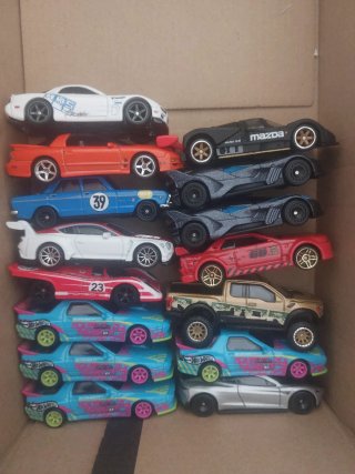 HotWheels Premiums Abiertos