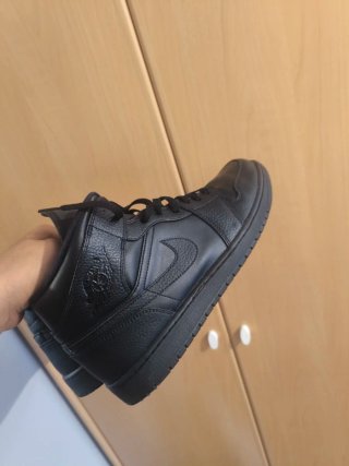 Nike Jordan Air 1 Mid Zapatillas Negras