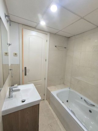 Piso en alquiler en Fuente del Berro en Madrid