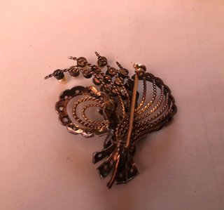 Broche Flores s. XIX-XX (no es de ninguna marca )