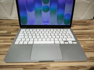 MacBook Neo 13"