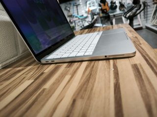 MacBook Neo 13"