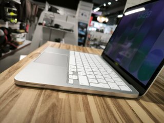 MacBook Neo 13"