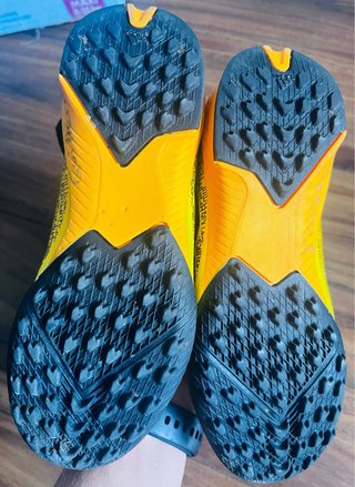 Botas Futbol Niño Talla 30 Messi
