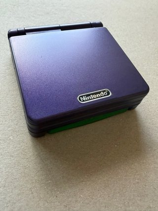 Nintendo Game Boy SP Morado