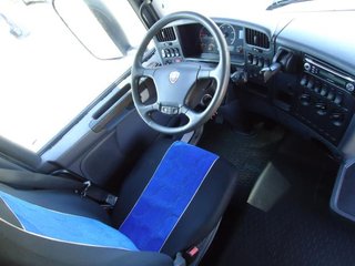 Scania R 420-CAMIONES PORTAMAQUINARIAS