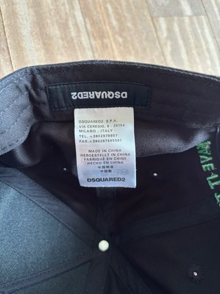 Cappello Dsquared2 Nero con Pesce Verde
