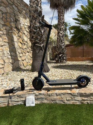 Patinete Eléctrico Xiaomi Mi Scooter 3