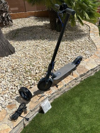 Patinete Eléctrico Xiaomi Mi Scooter 3