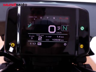 YAMAHA MT 09