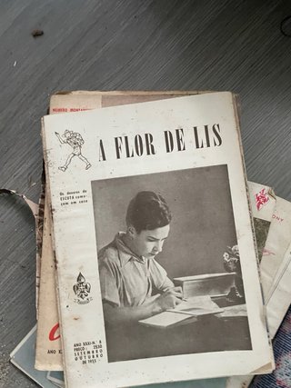 Flor de Lis Abril 1957 Nº 4 10 euro cada ima