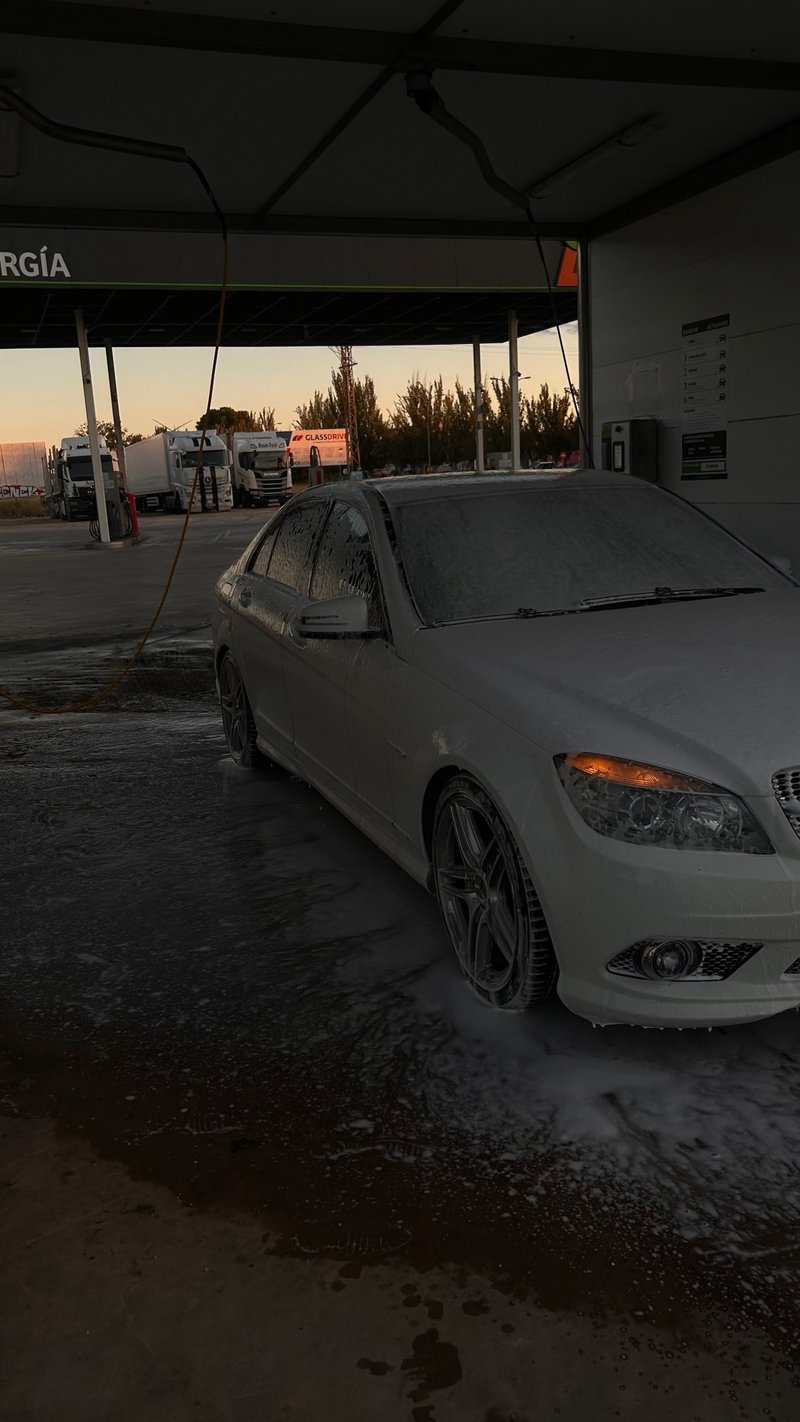 Mercedes-Benz Clase C 2009 - foto 1