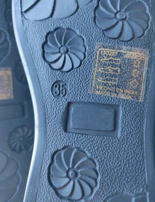 Zapatos escolares negros Talla 35 a estrenar piel