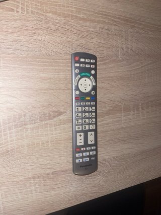 Televisor Panasonic VIERA 32" Full HD LED TX-L32D