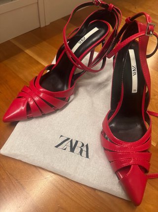 Zapatos de tacón Zara