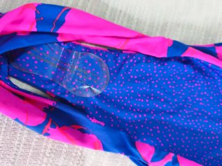 Braguita bikini maaji' floral azul y fucsia
