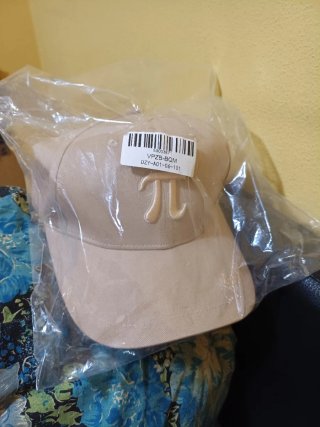 Cappellino con simbolo Pi