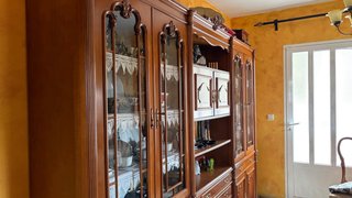 Mueble de comedor madera