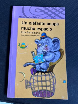UN ELEFANTE OCUPA MUCHO ESPACIO