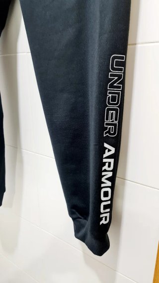 Pantalón Largo Under Armour Niño - Nuevo