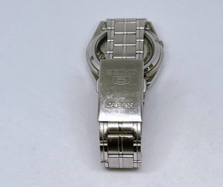 Seiko 5 Automático Plata Blanco