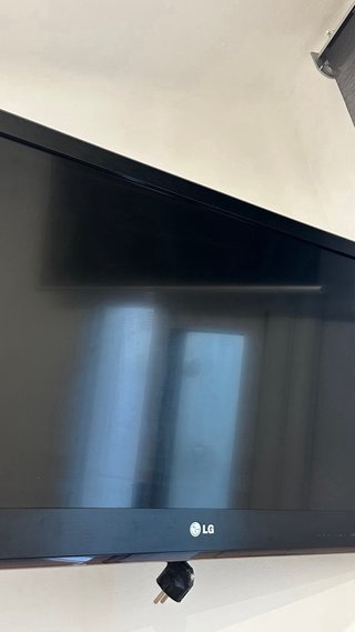 TV LG 36 Negra