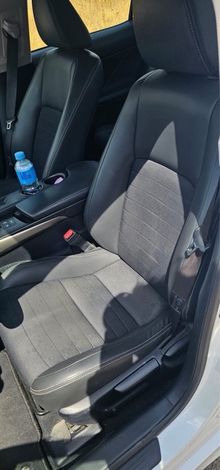 Lexus IS300h