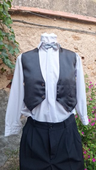Traje de niño negro