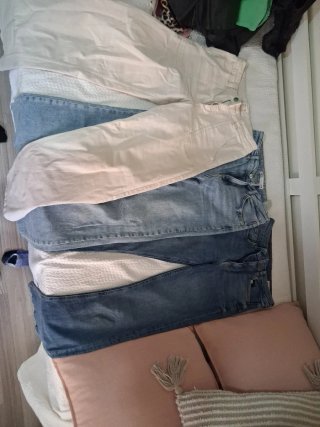 3 Pantalones Vaqueros Beige y Azul