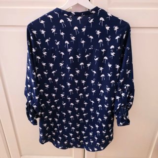 Camisa azul marino flamencos talla M