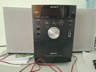 Mini cadena Sony CMT-EH26