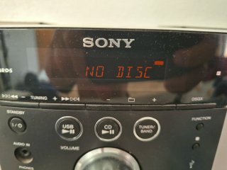Mini cadena Sony CMT-EH26