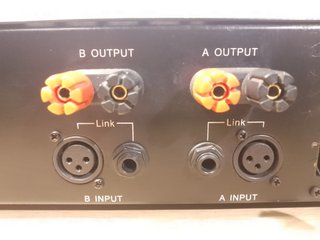 Akiyama AP 85 Amplificador de Potencia