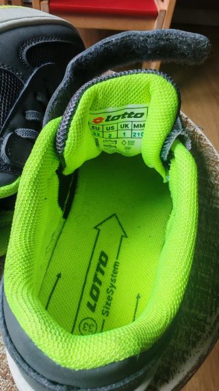 Zapatillas Lotto niño talla 33