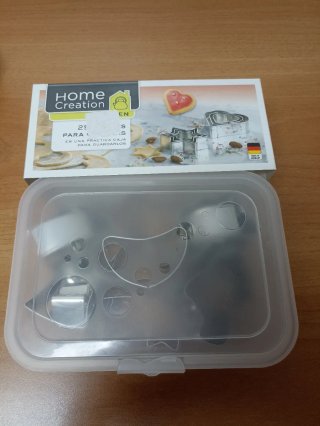 25 Moldes repostería Home Creation con caja