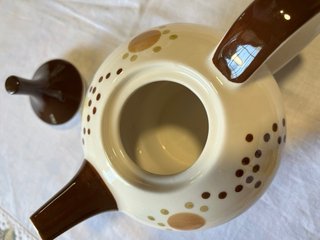 Tetera individual lunares marrón porcelana