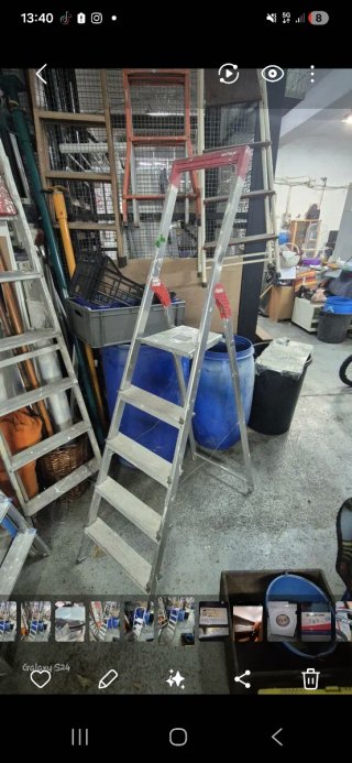 Escalera aluminio 6 peldaños