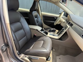 VOLVO XC70 2.4 D5 AWD. NACIONAL!