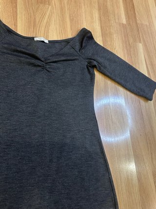 Vestido gris Zara manga 3/4