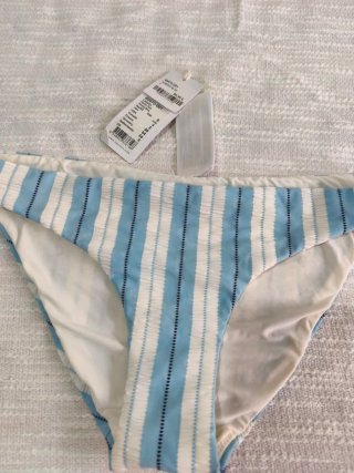 Braguita bikini rayas azul y blanco
